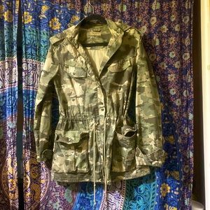 Small TALULA small army jacket with hood, amazing quality and condition.